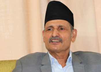 राजनीतिक दलका नेता र संविधानविद्सँग परामर्श गर्दै सभामुख सापकोटा