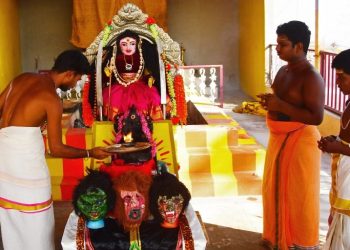 कोरोना महामारीबाट बच्न कोरोनादेवीको मन्दिर बनाइयो