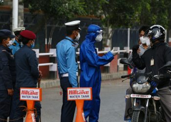 झापामा निषेधाज्ञा केही खुकुलो, निजी सवारीमा जोर बिजोर