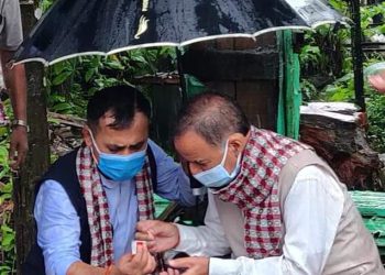 हत्या भएको ६ दश पछि प्रथम शहीद घिमिरेको शालीक निर्माण हुदैं