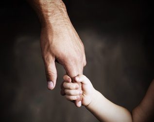 आफुलाई जन्मदिने बुबाको मुख हेरी कुशेऔँसी मनाइदै