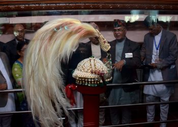 ‘राजा बन्ने’ भन्दै नारायणहिटीको श्रीपेच चोरी गर्न खोजेको अभियोगमा एक युवक समातिए