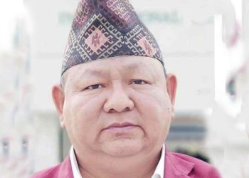 प्रेम आलेलाई कारबाही गर्न माग गर्दै संसद सचिवालयमा उजुरी