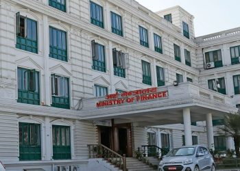 आर्थिक वर्षको अन्तिममा अर्थ मन्त्रालय मन्त्रीविहीन, सचिवहरू बिदामा