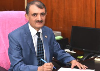 वायुसेवा निगमका कार्यकारी अध्यक्ष युवराज अधिकारी बर्खास्त