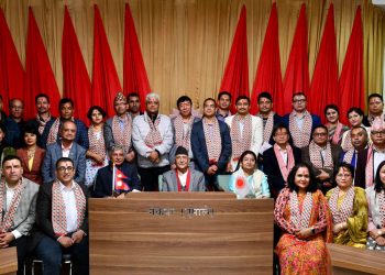 यो निर्वाचन मुलुकलाई कता लैजाने भन्ने निर्णायक अभिमतको लडाईं हो : ओली
