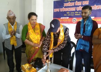 प्लाष्टिक र ‘प्रिन्ट पेपर’ मुक्त नगरमा जुटे मेचीनगरका महिलाहरु