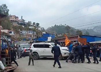 कोशी प्रदेशका मुख्यमन्त्रीको गाडी तोडफोडको प्रयास