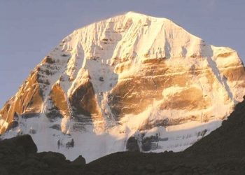 चीनद्वारा कैलाश मानसरोवर यात्राको भिसा शुल्कमा २३३ प्रतिशतले वृद्धि