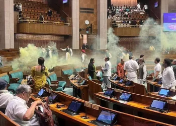 भारतीय संसद भवनमा धुवाँ आक्रमण गर्ने ५ व्यक्ती पक्राउ