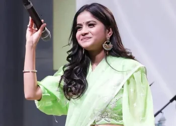 भोकल , टेक्निसियन र एलिना चौहान