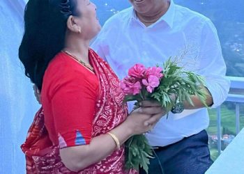 जीवनको दोस्रो ‘इनिङ’मा पूर्व मन्त्री डिगबहादुरलाई साथ दिन पुगिन् संविधान सभा सदस्य उषा