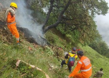 भारतको केदारनाथमा हेलिकप्टर दुर्घटना, ७ जनाको मृत्यु