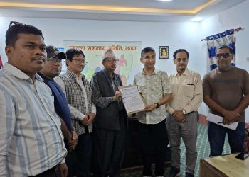 जिससमार्फत झापाका १५ वटै स्थानीय सरकारलाई पत्रकार महासंघको ज्ञापनपत्र