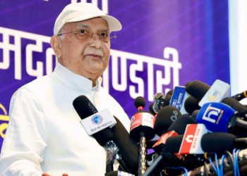 नेपाली कांग्रेस औपचारिक रूपमा ‘फुटाइएको’ एमाले अध्यक्ष ओलीको दाबी, राजनीतिक वृत्तमा नयाँ बहस