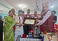 यस वर्षको आदिकवि भानुभक्त आचार्य पुरस्कार स्रष्टा डाक्टर टीका भण्डारीलाई प्रदान