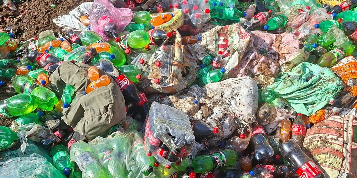 छ लाख रुपैयाँबढिका मालवस्तु हेर्दाहर्दै खाल्डोमा