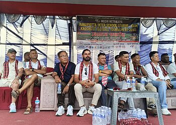 नर्थप्वाइन्ट र सूर्योदयले बाँडे अंक, काँकरभिट्टा अन्तरविद्यालय फुटबल सुरु
