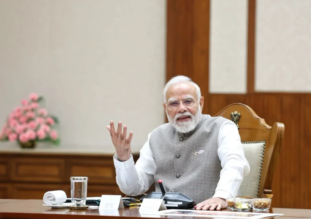 भारतीय झण्डा र सरकारी कार्यालय भवन