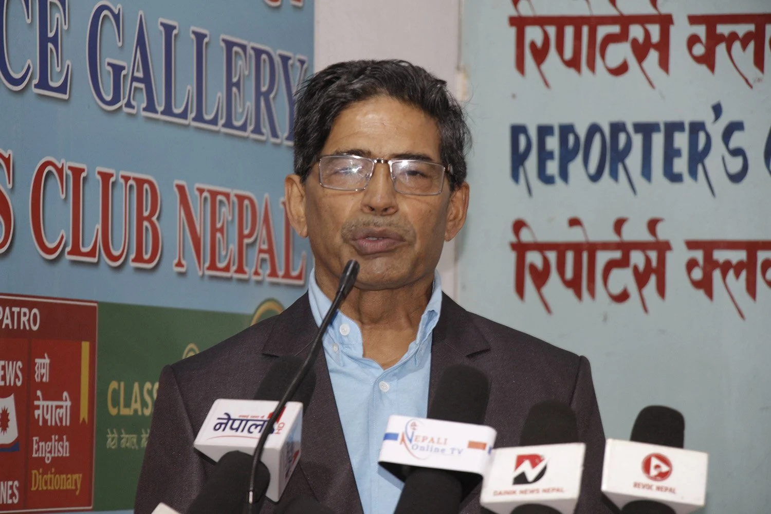 त्रिवि क्रिकेट मैदानमा भइरहेको नेपाल प्रिमियर लिग (एनपीएल) खेल